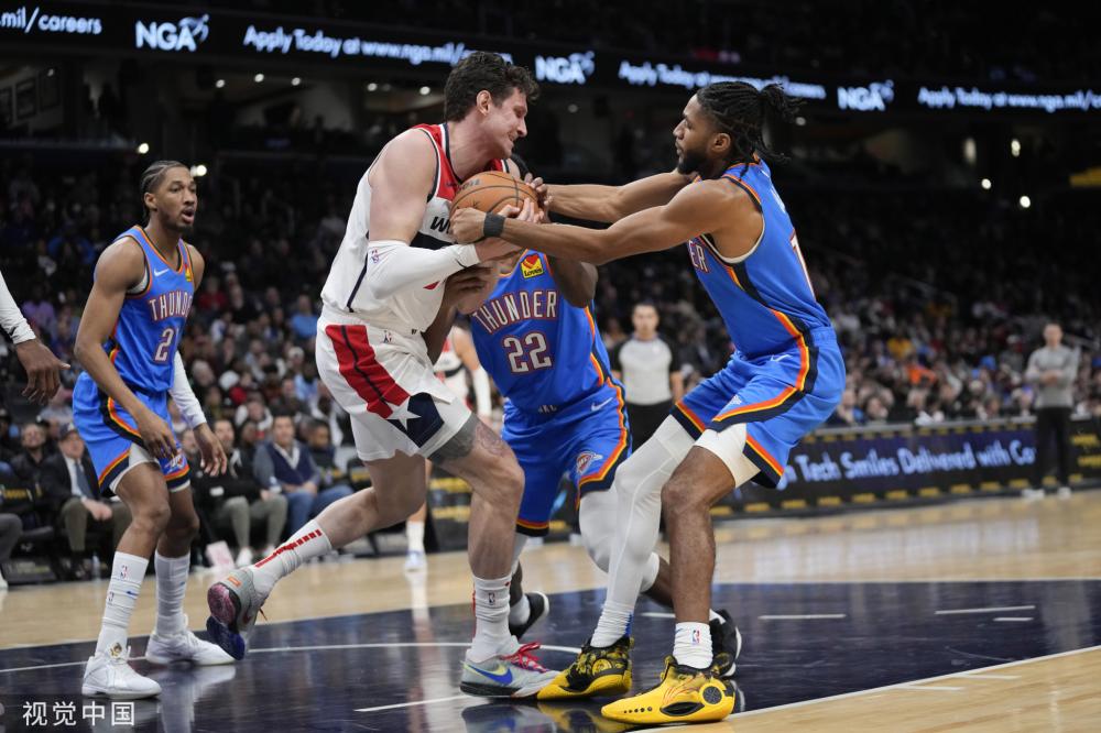 激励他们展 激励他们展